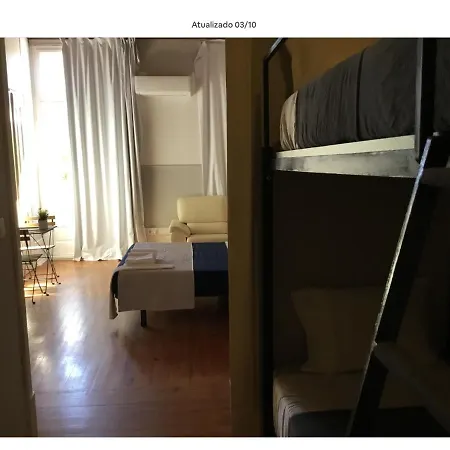 ゲストハウス Artistic *